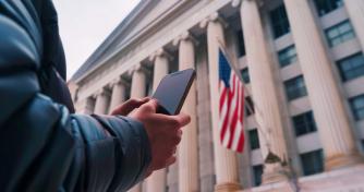 Court docket options in resolve on of Apple in school action over crypto fee insurance policies