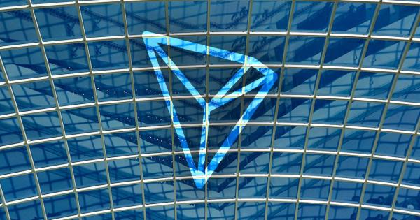 TRON dApp Usage Now Exceeds Ethereum, TRX Storms Ahead With Major Gains