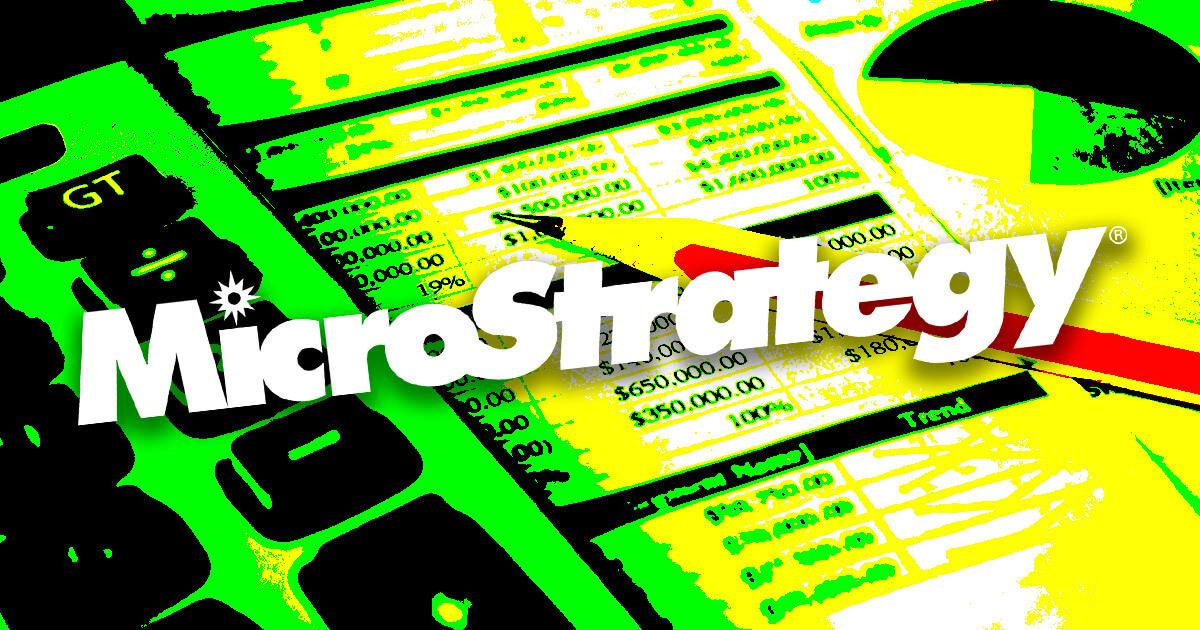 MicroStrategy Q3 loss narrows, but revenue drops year-over-year; 301 BTC added to portfolio