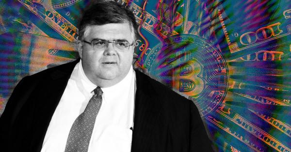 BIS chief says past events ‘cast doubt’ on stablecoins’ ability to function as money