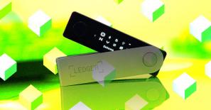 Ledger calls itself a “self-custody maxi,” says recovery service is optional