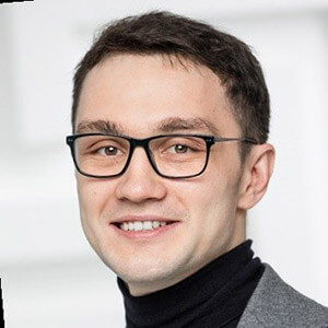 Gregory Klumov photo