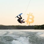 Bitcoin futures premium spikes as traders flip long; factors to consider