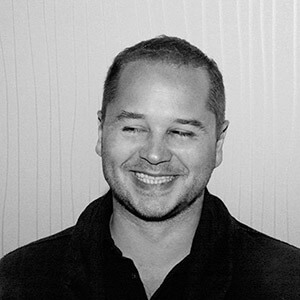 Brad Yasar photo