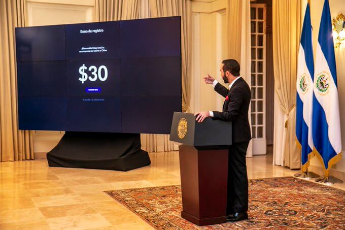El Salvador sẽ tặng $ 30 cho người dùng ví Bitcoin quốc gia mới