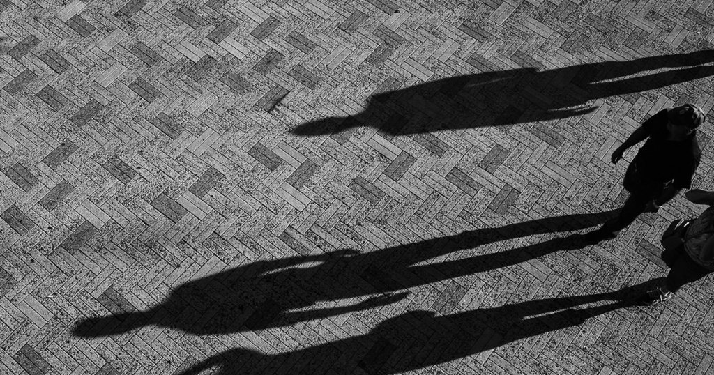 The dilemma of interoperability & trustlessness: Genuine or apparent?