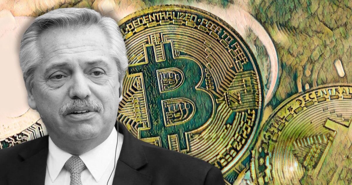 Argentina president weighs BTC legalization. But his government doesn’t agree