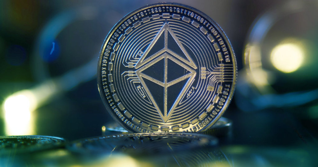 Strong conviction among Ethereum long-term holders, DeFi TVL up