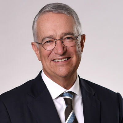 Ricardo Salinas photo
