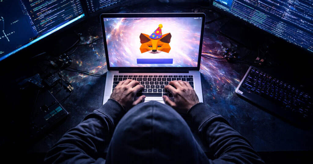 Hundreds of MetaMask wallets drained: What to check before you ‘update’